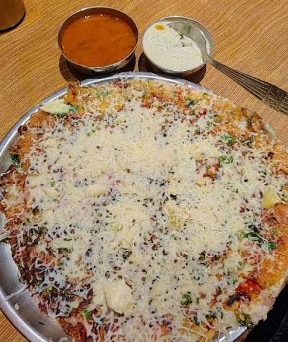 Cheese Tomato Onion Uttappa